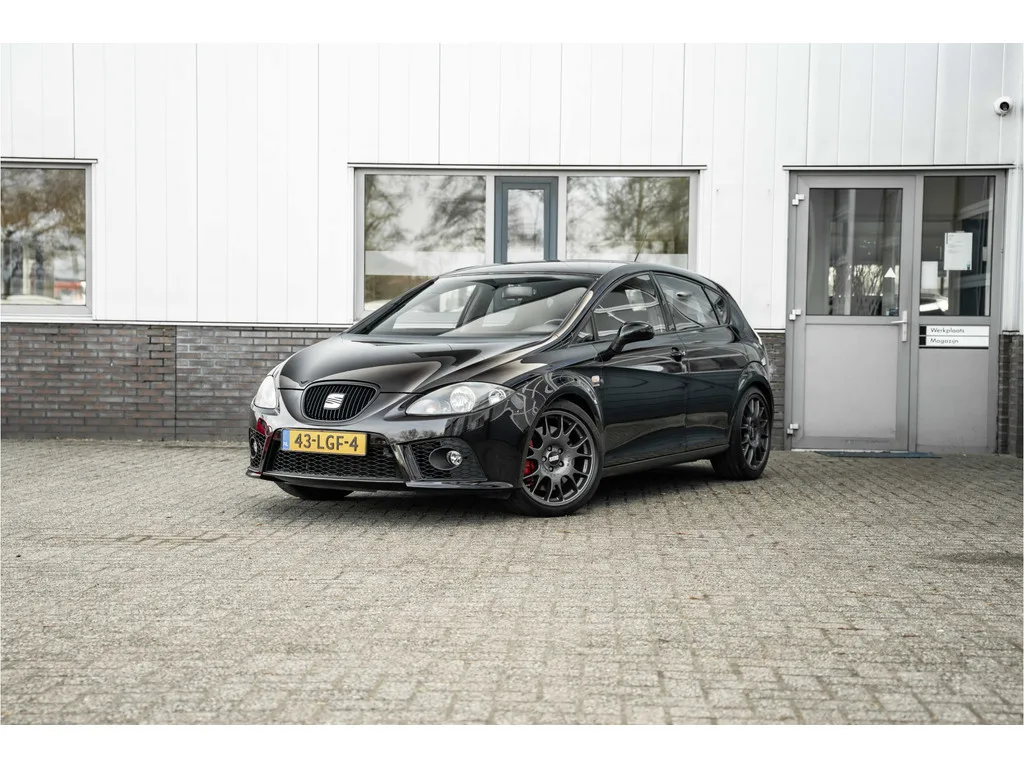 SEAT Leon (2010) — foto 1