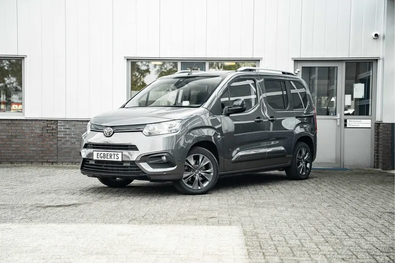 Toyota Proace (2022)