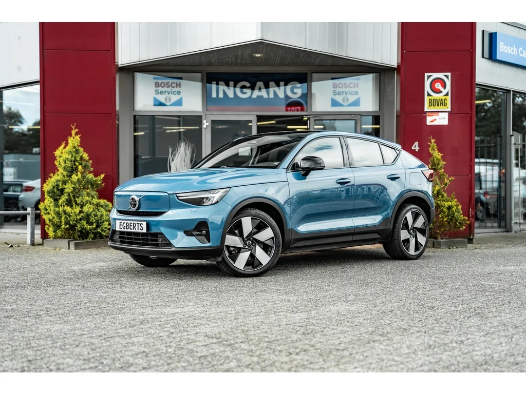 Volvo C40 (2023) — foto 1