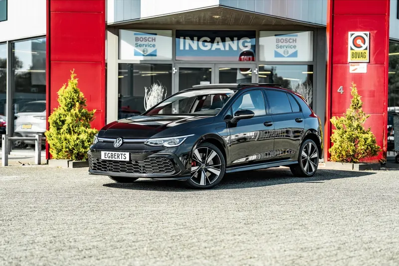 Volkswagen Golf (2022)