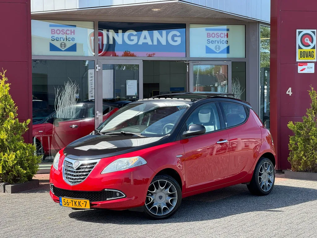 Lancia Ypsilon (2012) — foto 1
