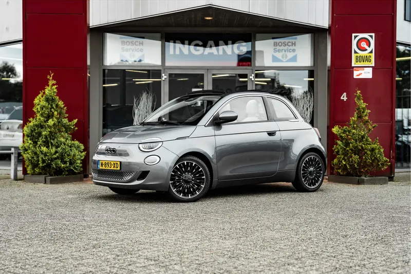 Fiat 500C (2021)