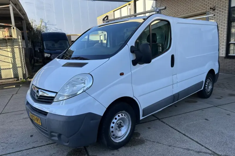 Opel Vivaro (2012)