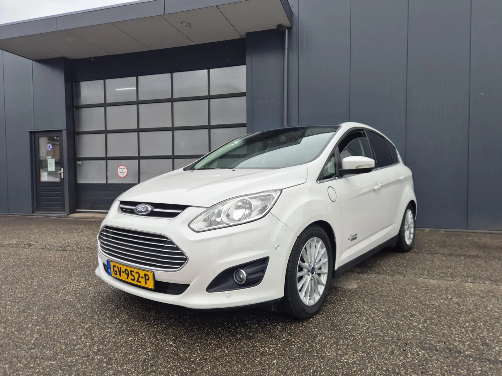 Ford C-Max (2015) — foto 1
