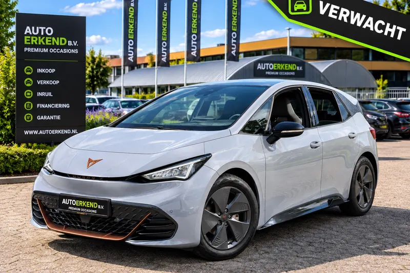 CUPRA Born (2022)