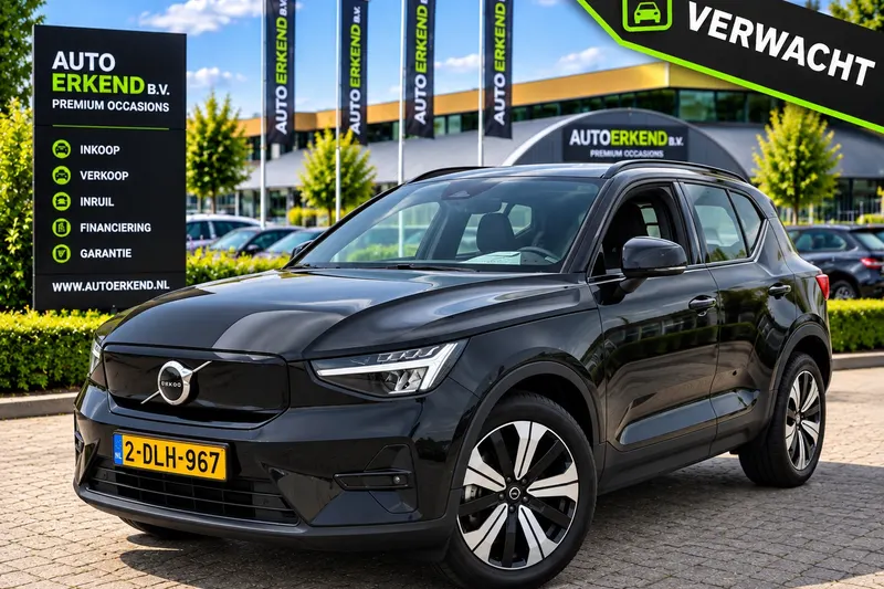 Volvo XC40 (2023)