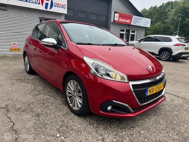 Peugeot 208 (2017) — foto 1