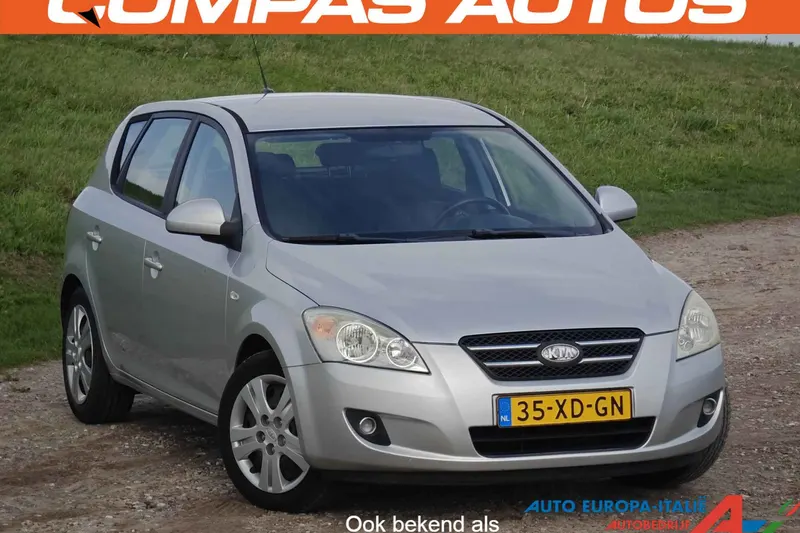 Kia Ceed (2007)