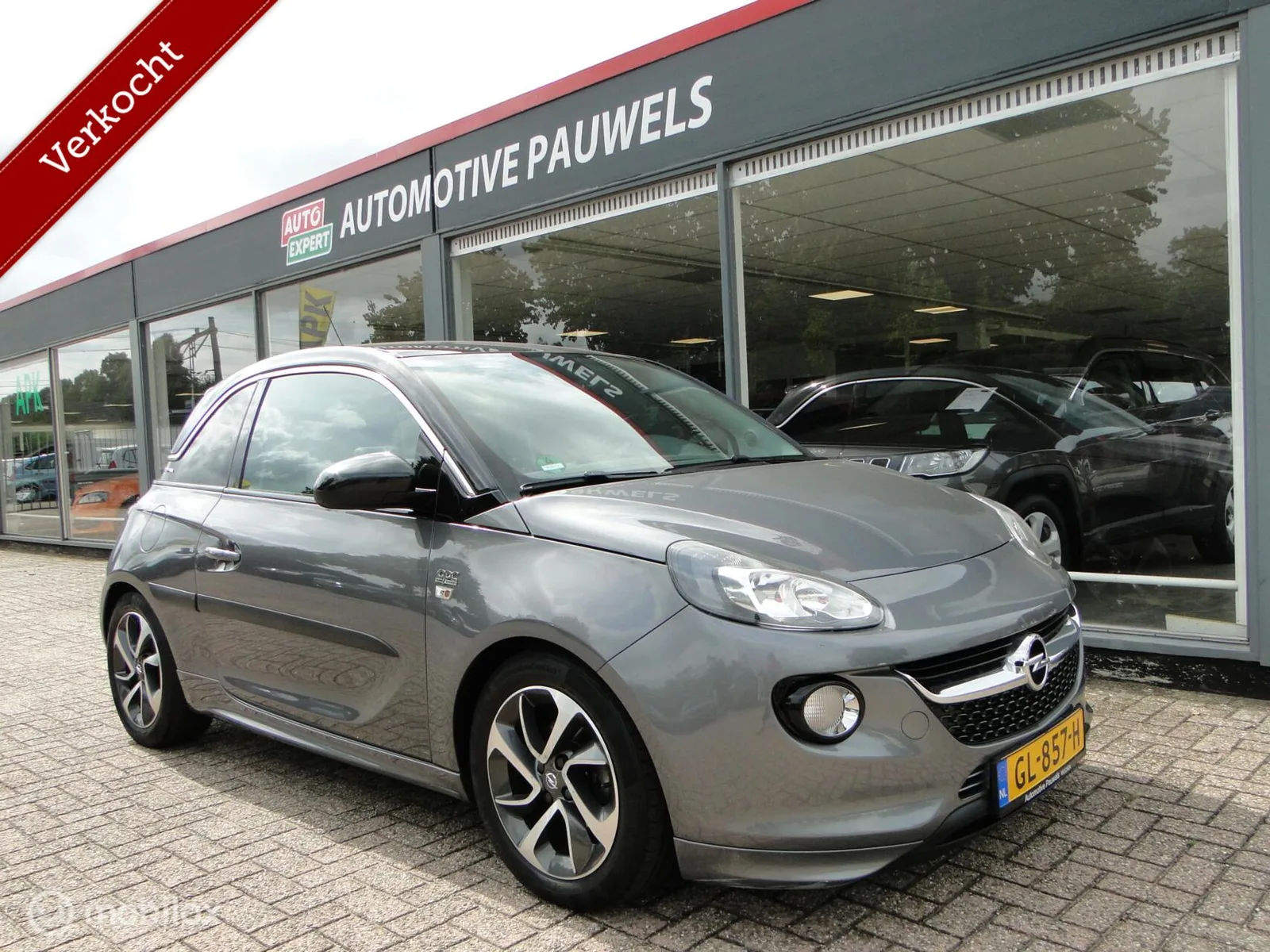Opel Adam (2015) — foto 1