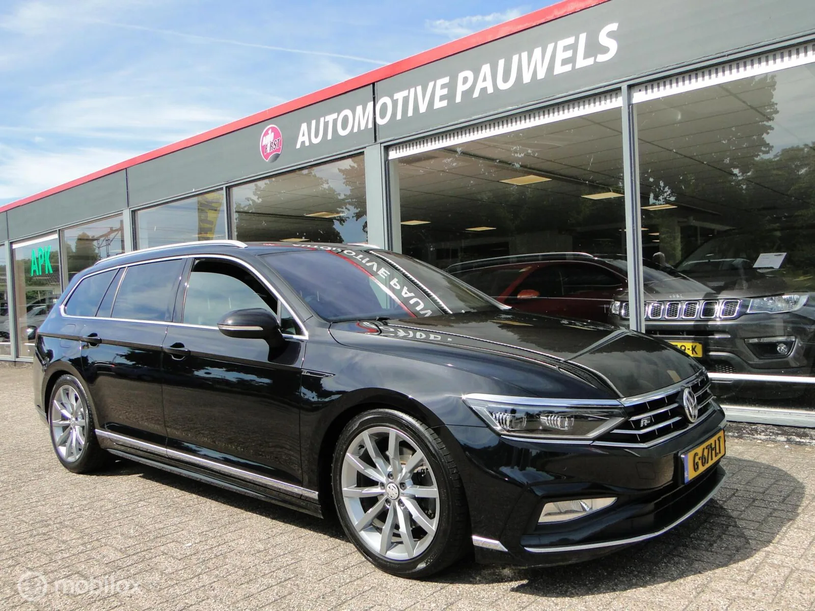 Volkswagen Passat (2019) — foto 1