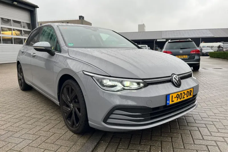 Volkswagen Golf (2021)