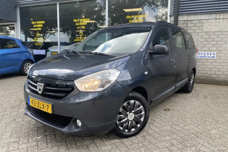 Dacia Lodgy (2013)