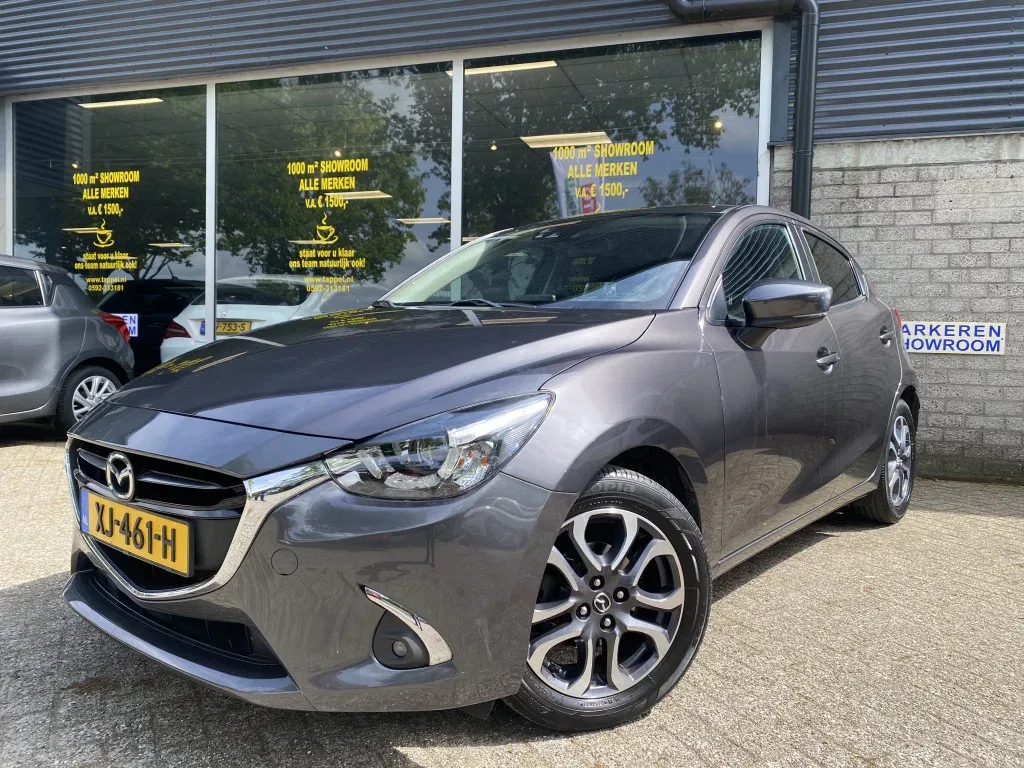 Mazda 2 (2019) — foto 1