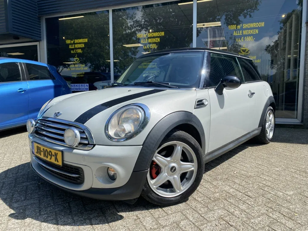 MINI Cooper (2011) — foto 1
