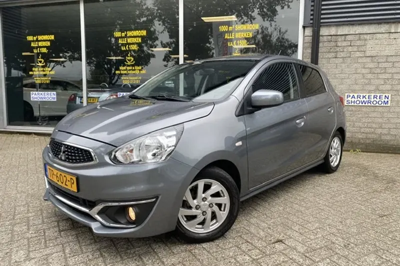 Mitsubishi Space (2018)