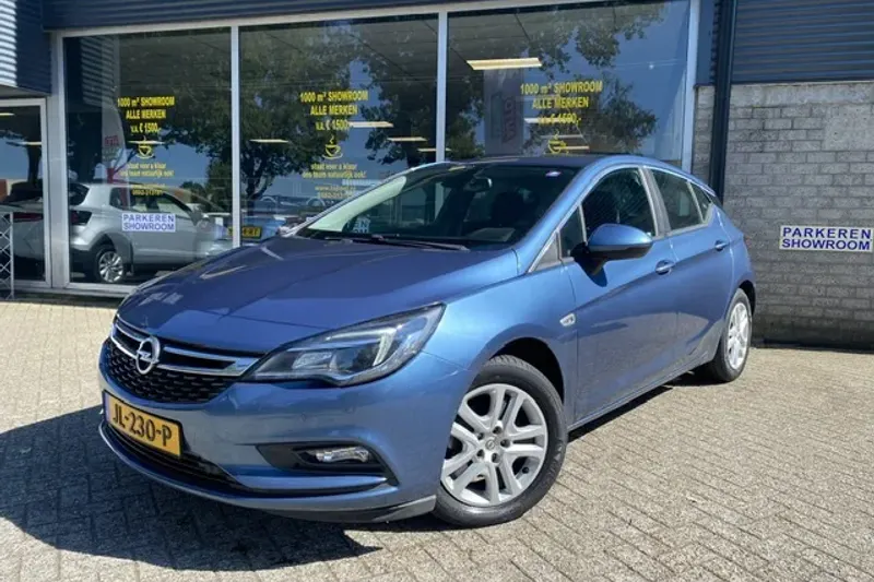 Opel Astra (2016)