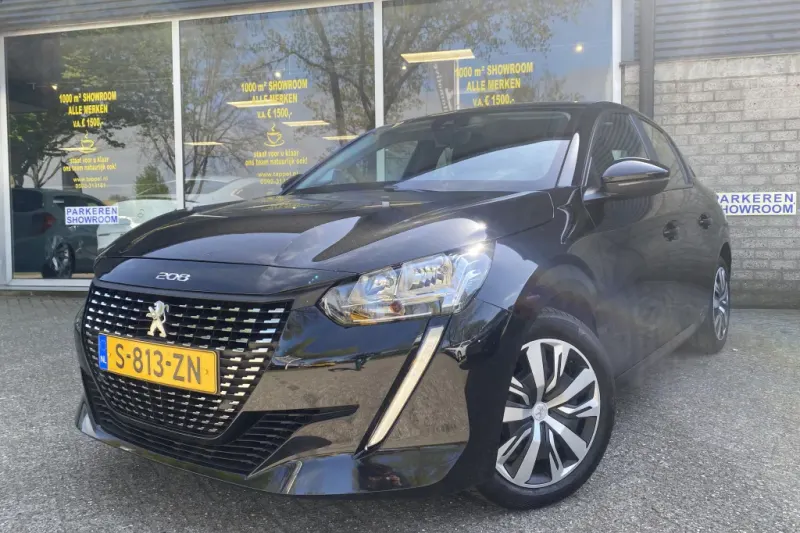 Peugeot 208 (2023)