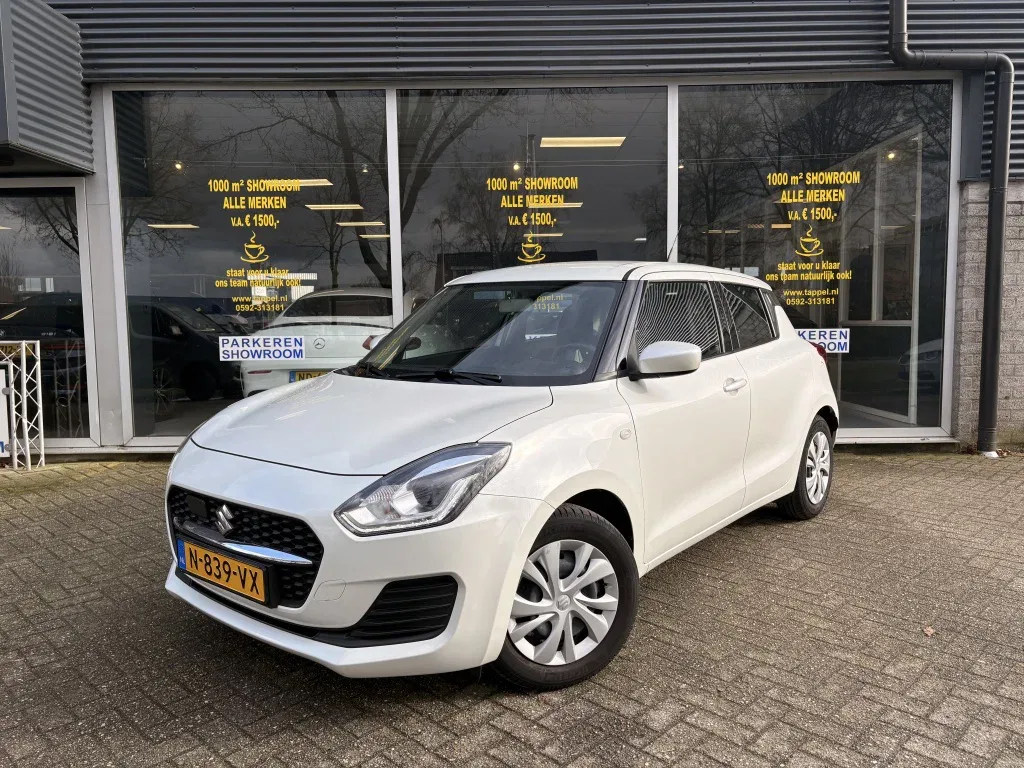 Suzuki Swift (2022) — foto 1