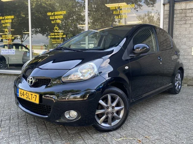 Toyota Aygo (2011) — foto 1