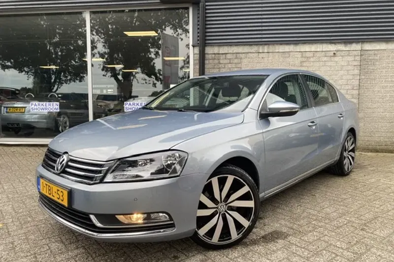 Volkswagen Passat (2014)