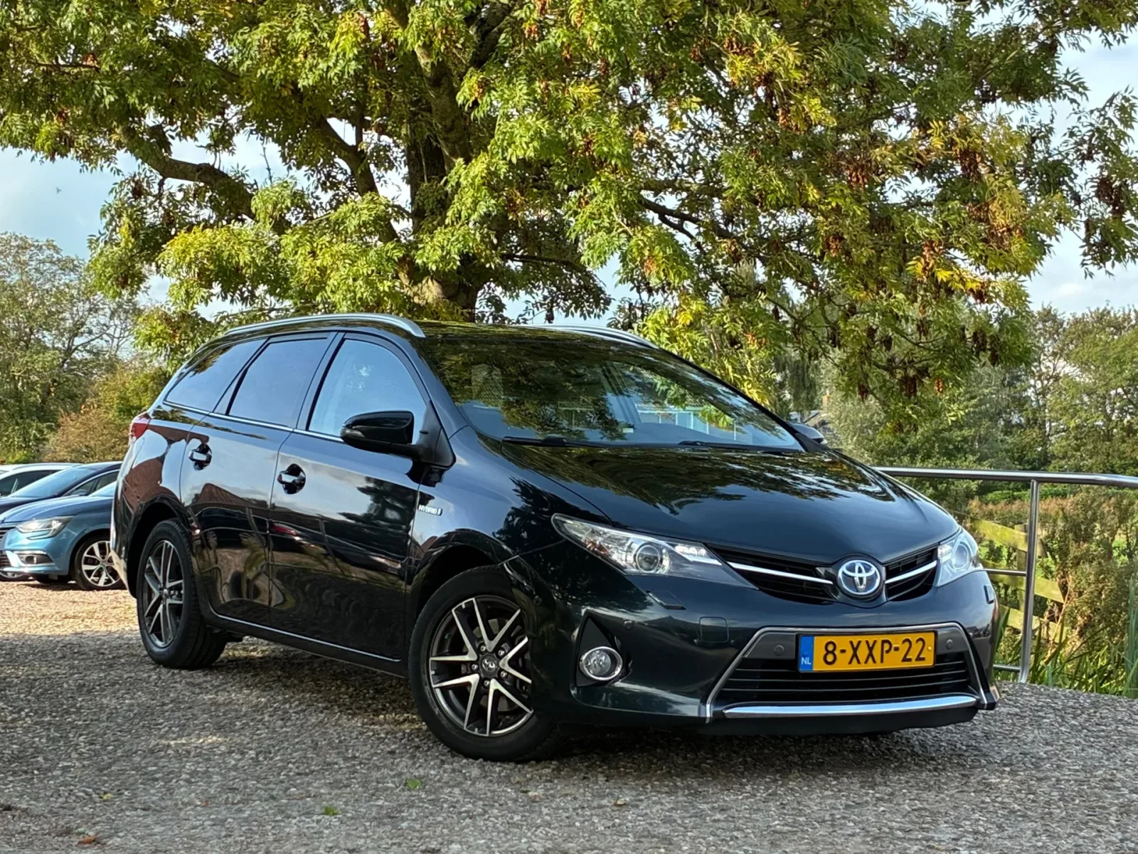 Toyota Auris (2014) — foto 1