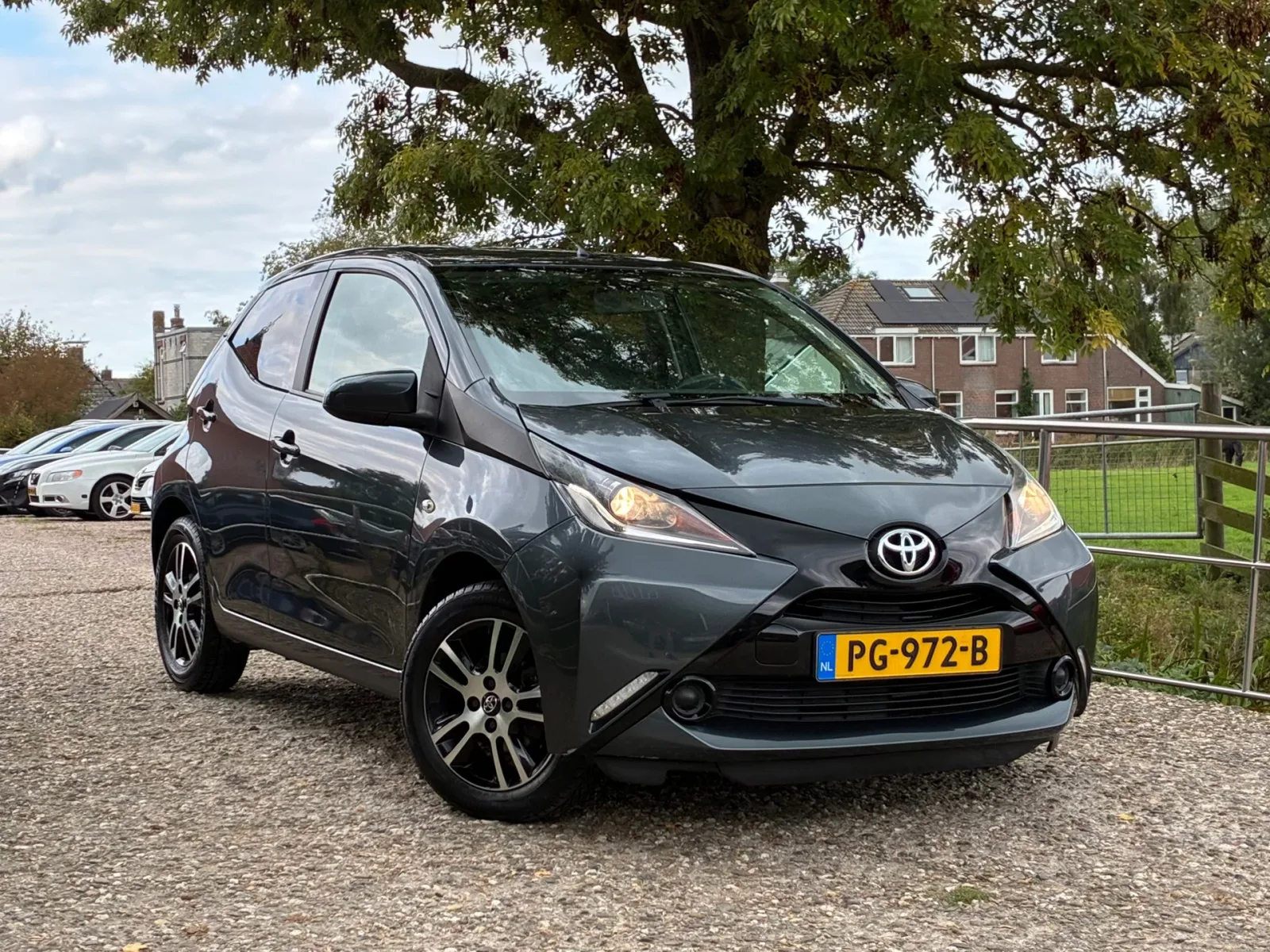 Toyota Aygo (2015) — foto 1