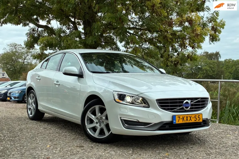 Volvo S60 (2013)