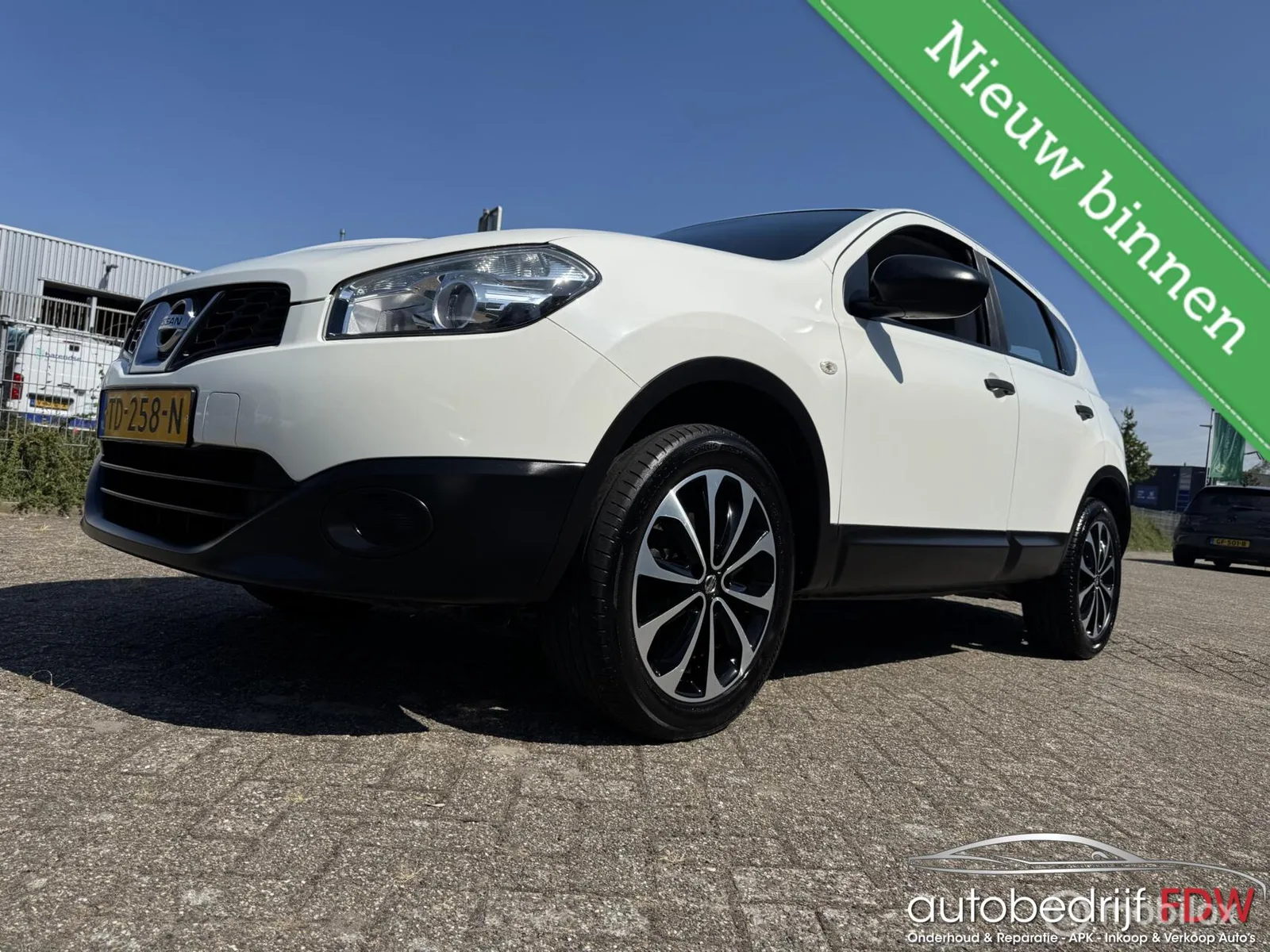 Nissan Qashqai (2012) — foto 1