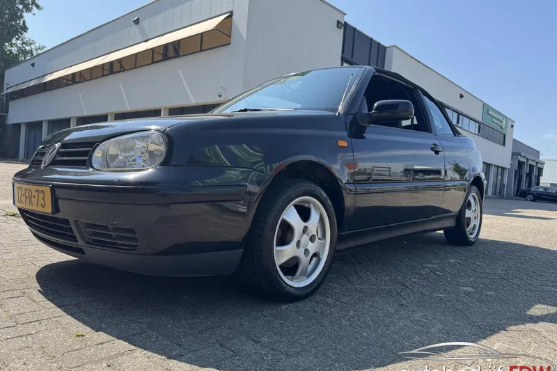 Volkswagen Golf (1998)