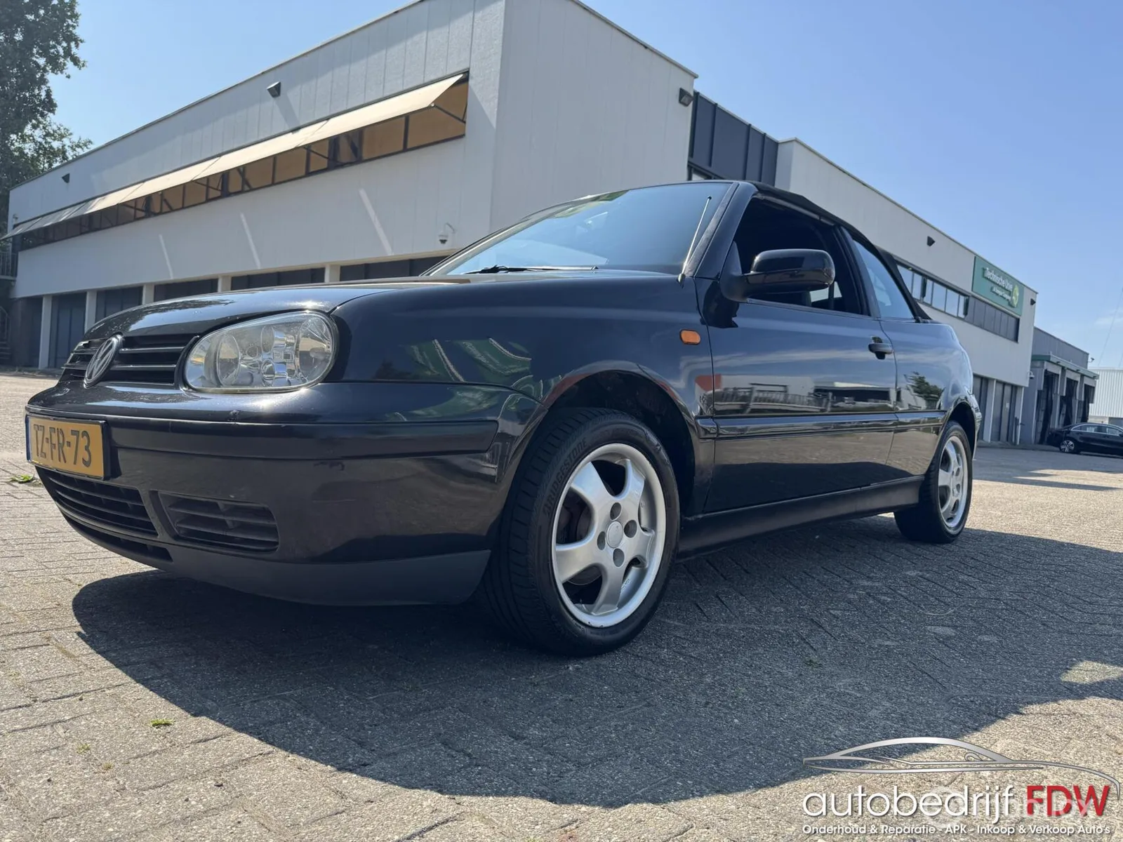 Volkswagen Golf (1998) — foto 1