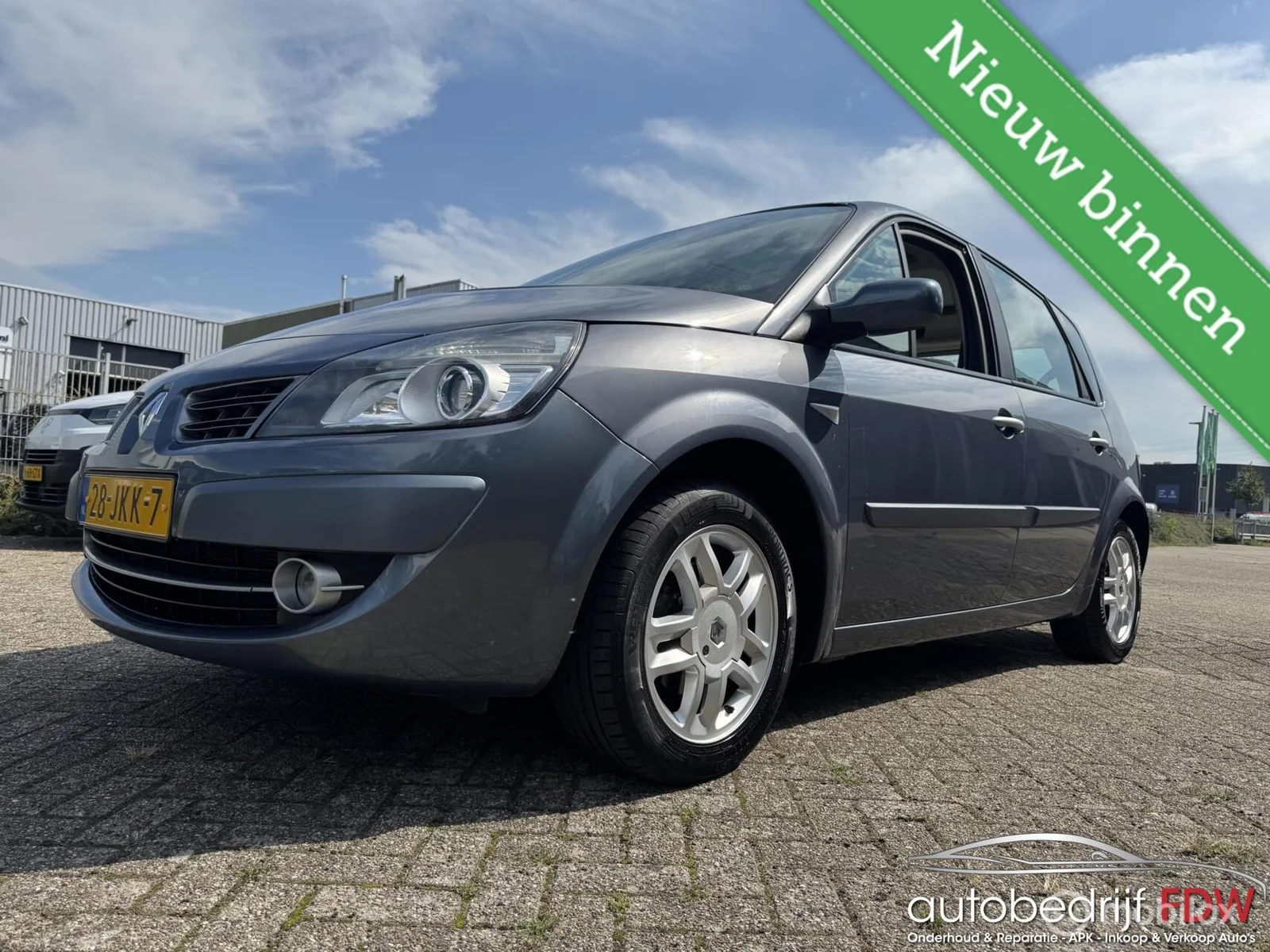Renault Scénic (2009) — foto 1