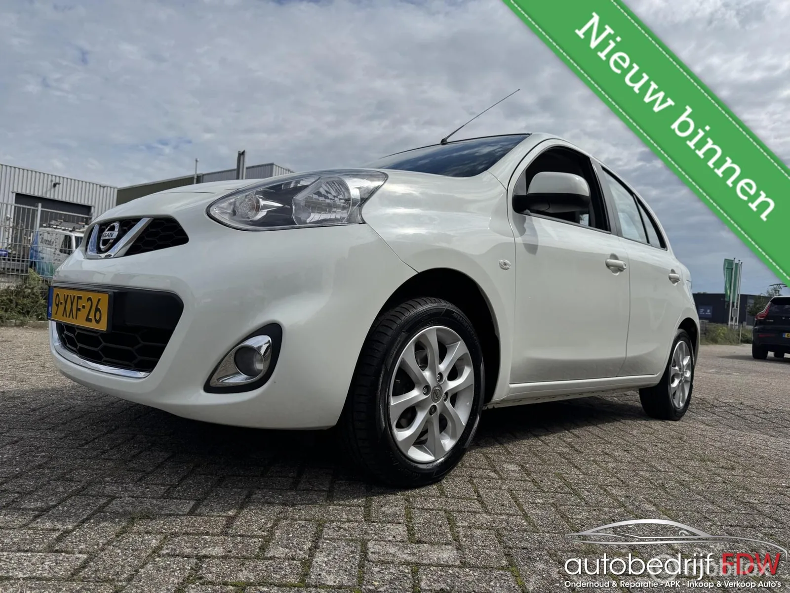 Nissan Micra (2014) — foto 1