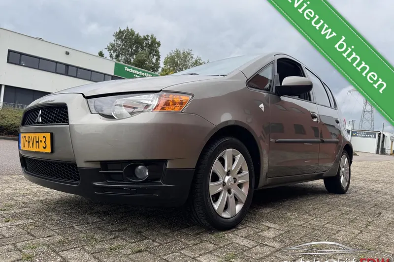 Mitsubishi Colt (2011)