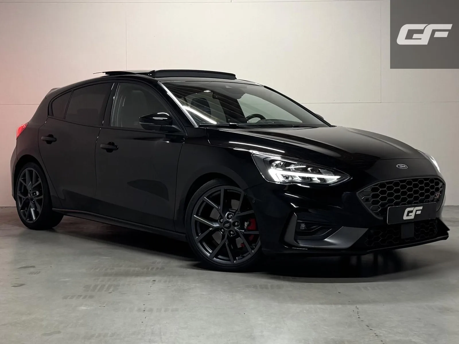 Ford Focus (2021) — foto 1