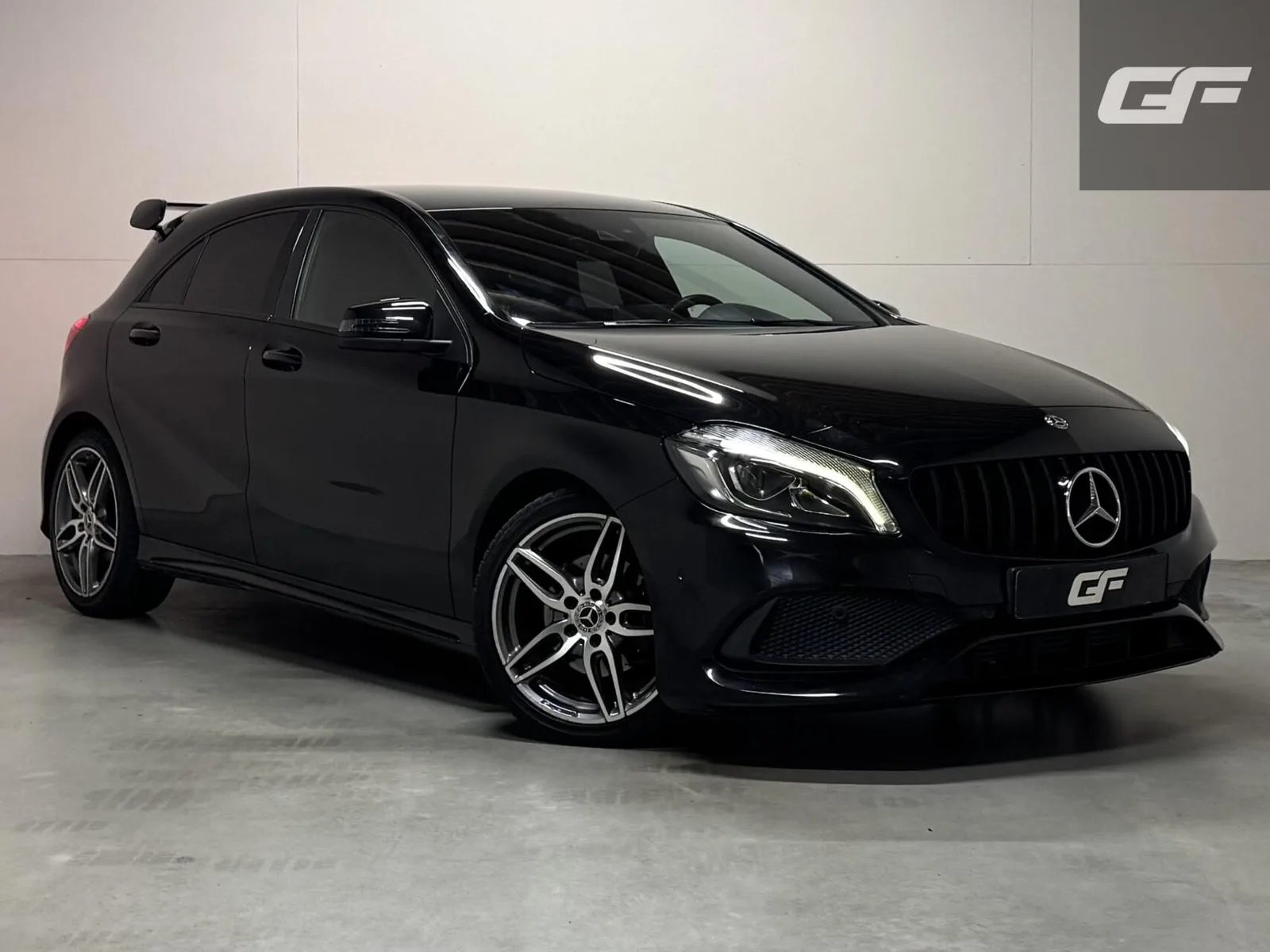 Mercedes-Benz A-Klasse (2017) — foto 1