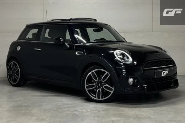 MINI Mini 2 0 Cooper s Jcw Pano Hud h k Leer Dab Acc Nap (2016) — foto 1