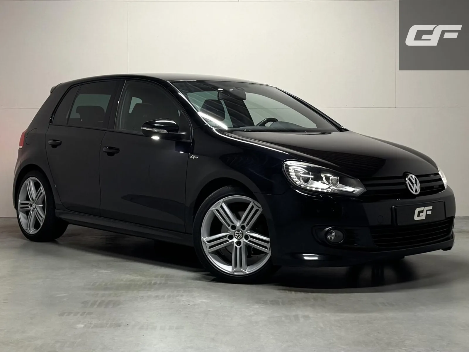 Volkswagen Golf (2011) — foto 1