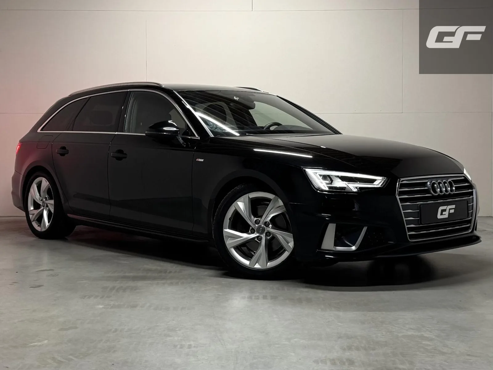 Audi A4 (2019) — foto 1