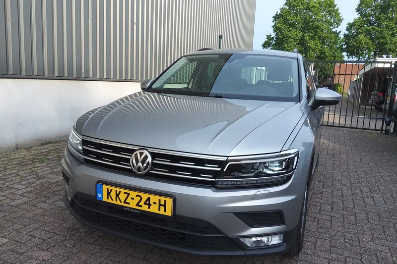 Volkswagen Tiguan (2016)