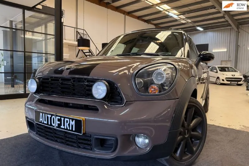 MINI Countryman (2012)