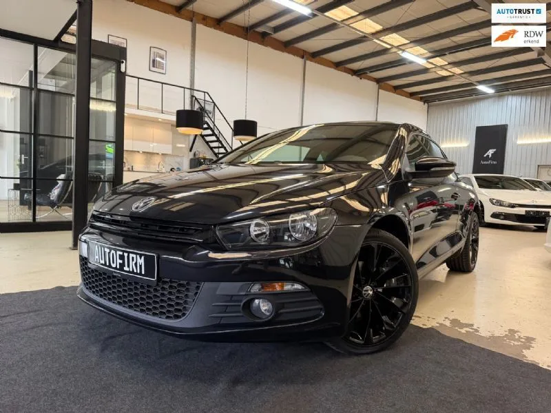 Volkswagen Scirocco (2012) — foto 1