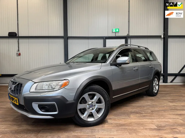 Volvo Xc70 (2009) — foto 1