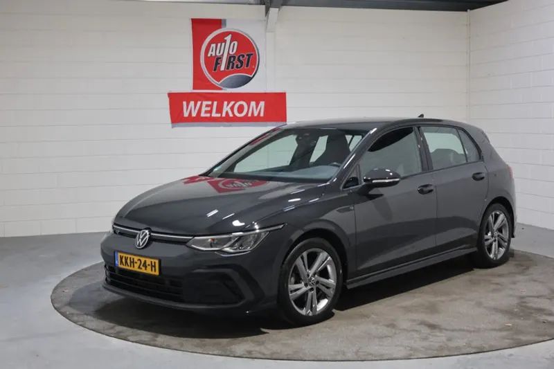 Volkswagen Golf (2020)