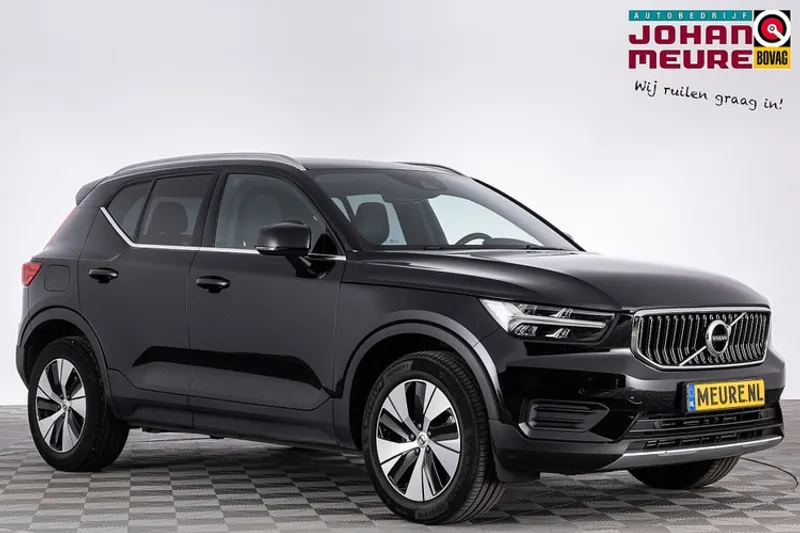 Volvo XC40 (2022)