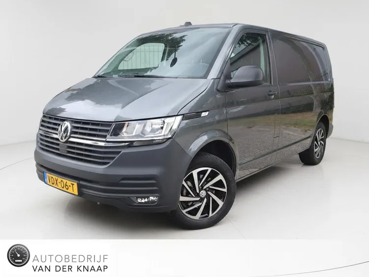 Volkswagen Transporter (2019) — foto 1