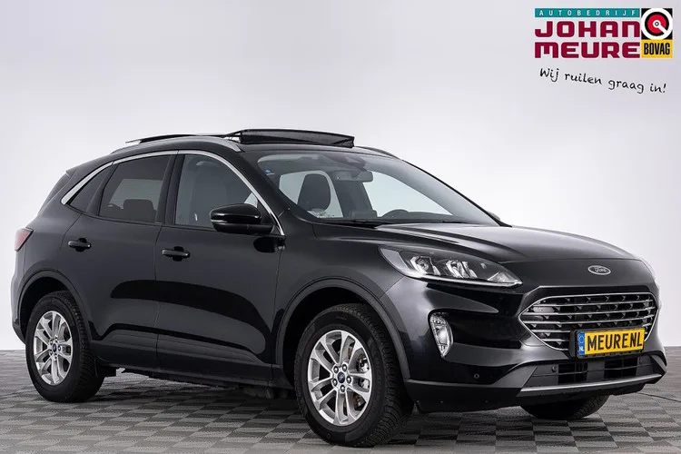 Ford Kuga (2023) — foto 1