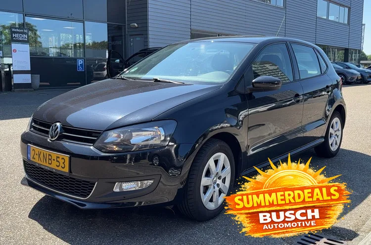 Volkswagen Polo (2013) — foto 1