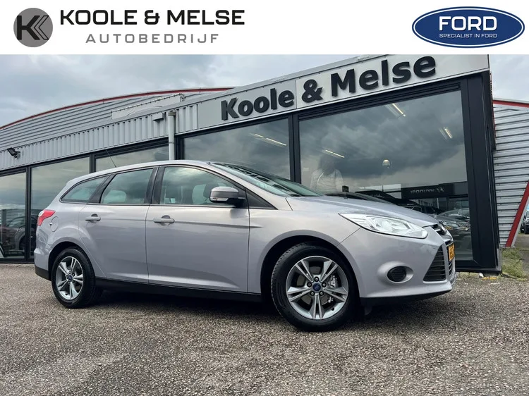Ford Focus (2013) — foto 1