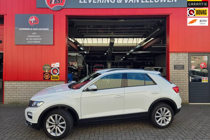 Volkswagen T-Roc (2020)