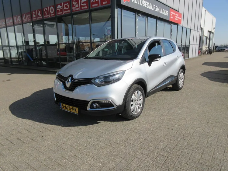 Renault Captur (2016) — foto 1